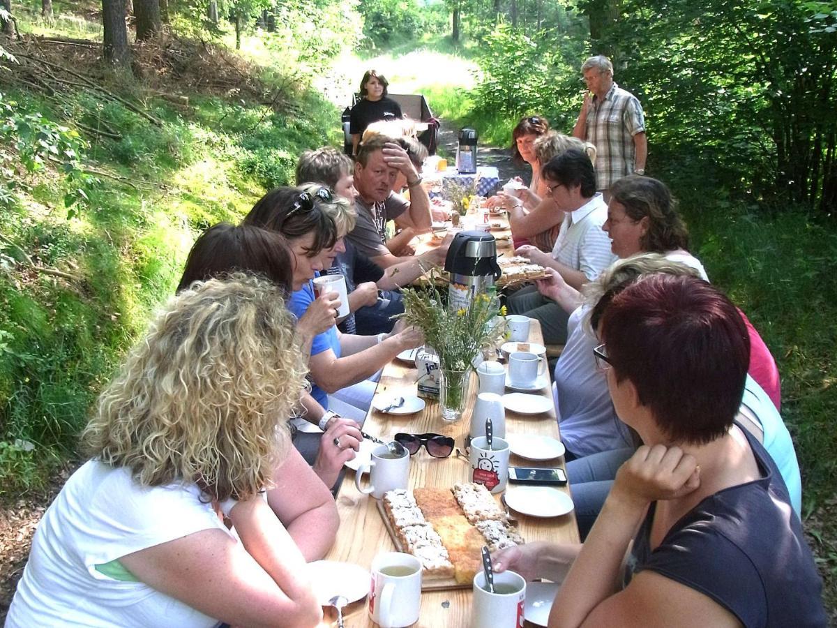 Ferienhof "Alte Foersterei" Knau Luaran gambar