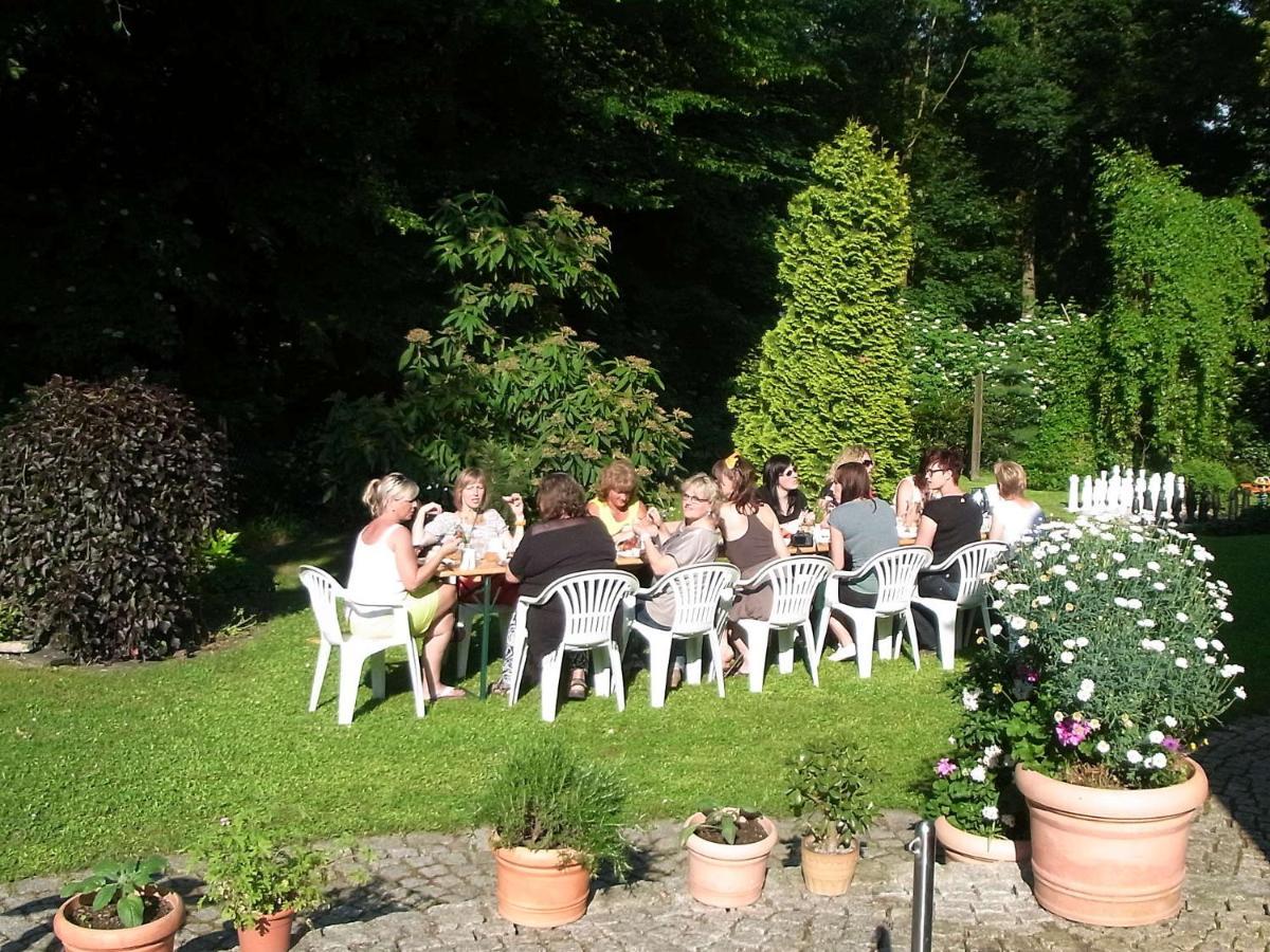 Ferienhof "Alte Foersterei" Knau Luaran gambar